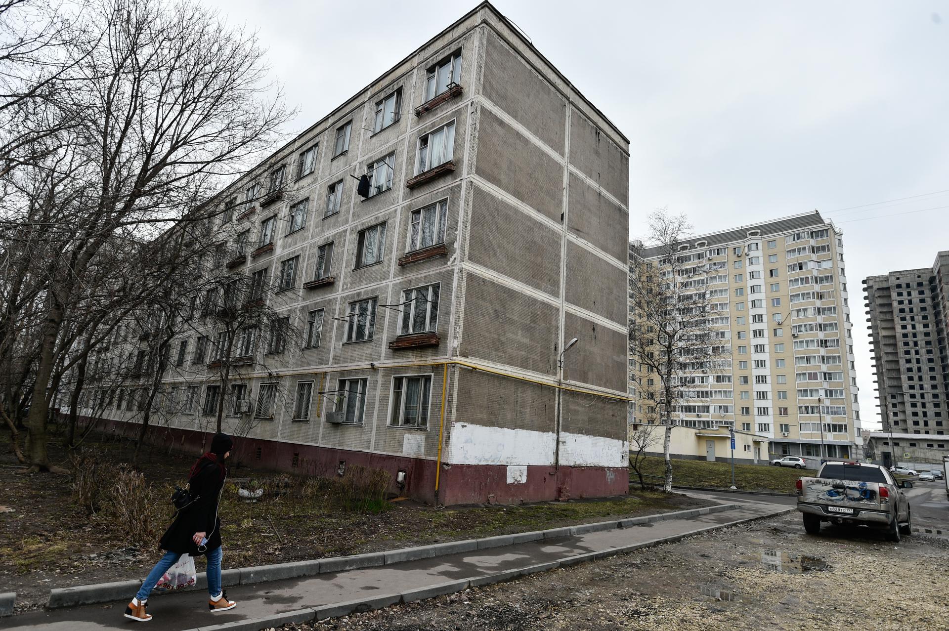 Наш район превратится в муравейник» — чего боятся жильцы сносимых  пятиэтажек | РИАМО | РИАМО