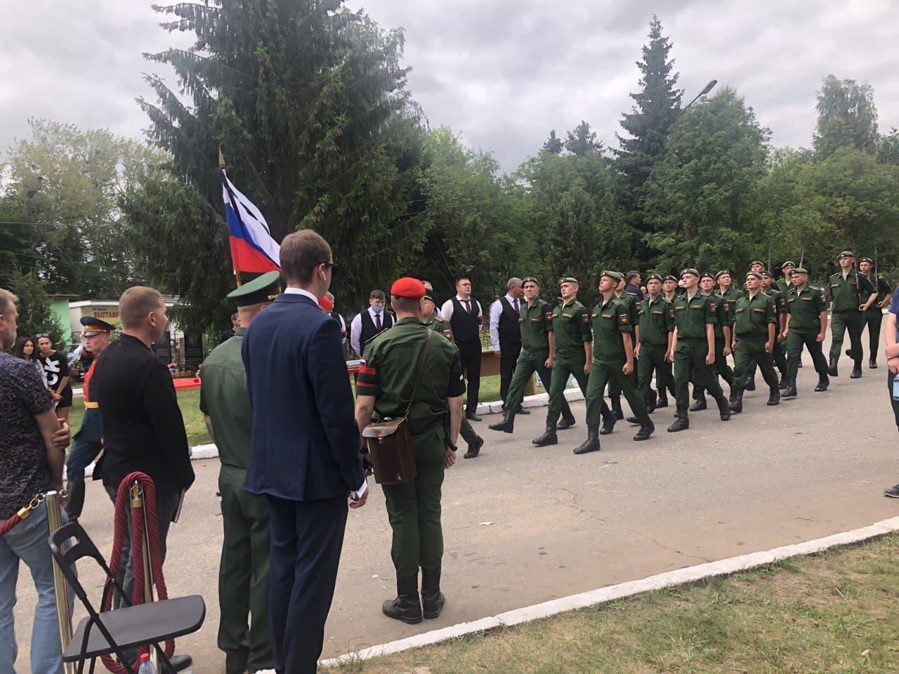 Главу Коломны Дениса Лебедева похоронили на Новом городищенском кладбище |  РИАМО