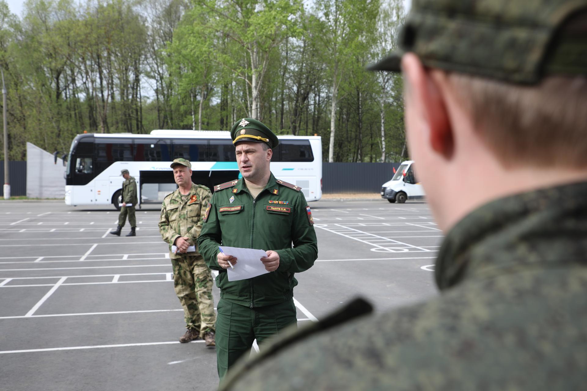 Начальник подмосковного пункта отбора бойцов Пынтя: принимаем желающих со  всей России | РИАМО