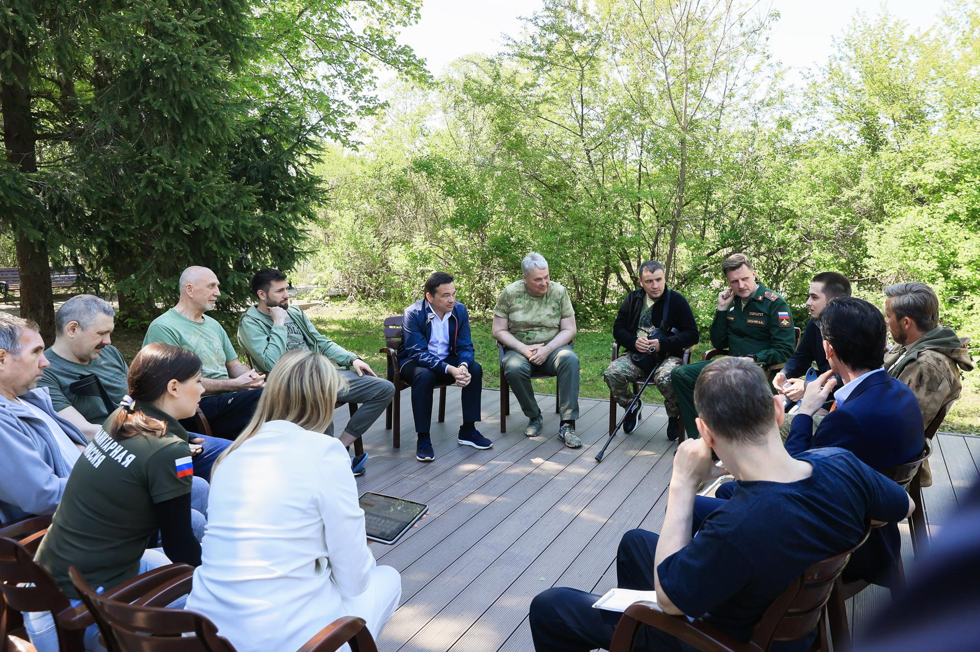 Воробьев о реабилитации бойцов в центре «Ясенки»: тут многим помогают  встать на ноги | РИАМО